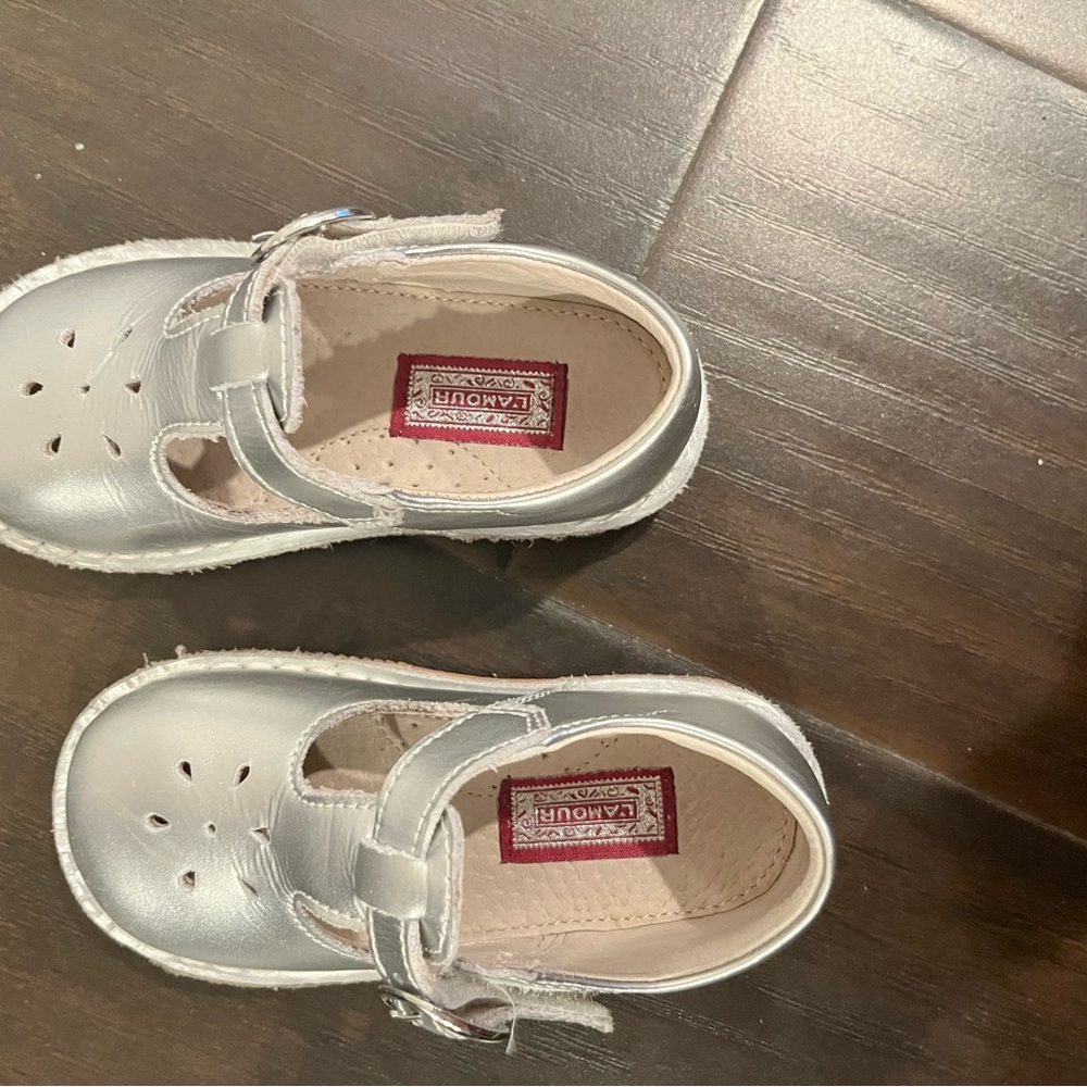 Elegant Silver Kids Dress Shoes - Picture 7 of 10